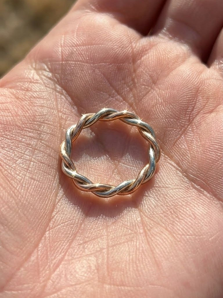 14K Solid Gold Rope Infinity Relaxed Twist Wedding Band Stackable Ring