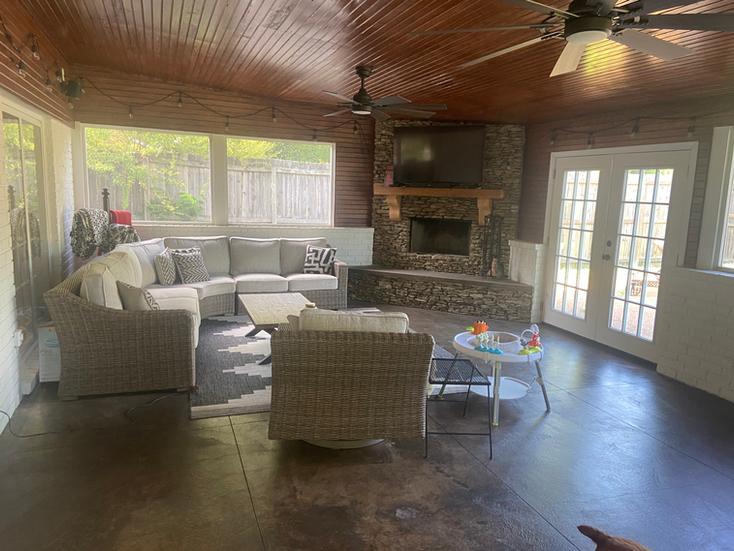 Screened In Porch