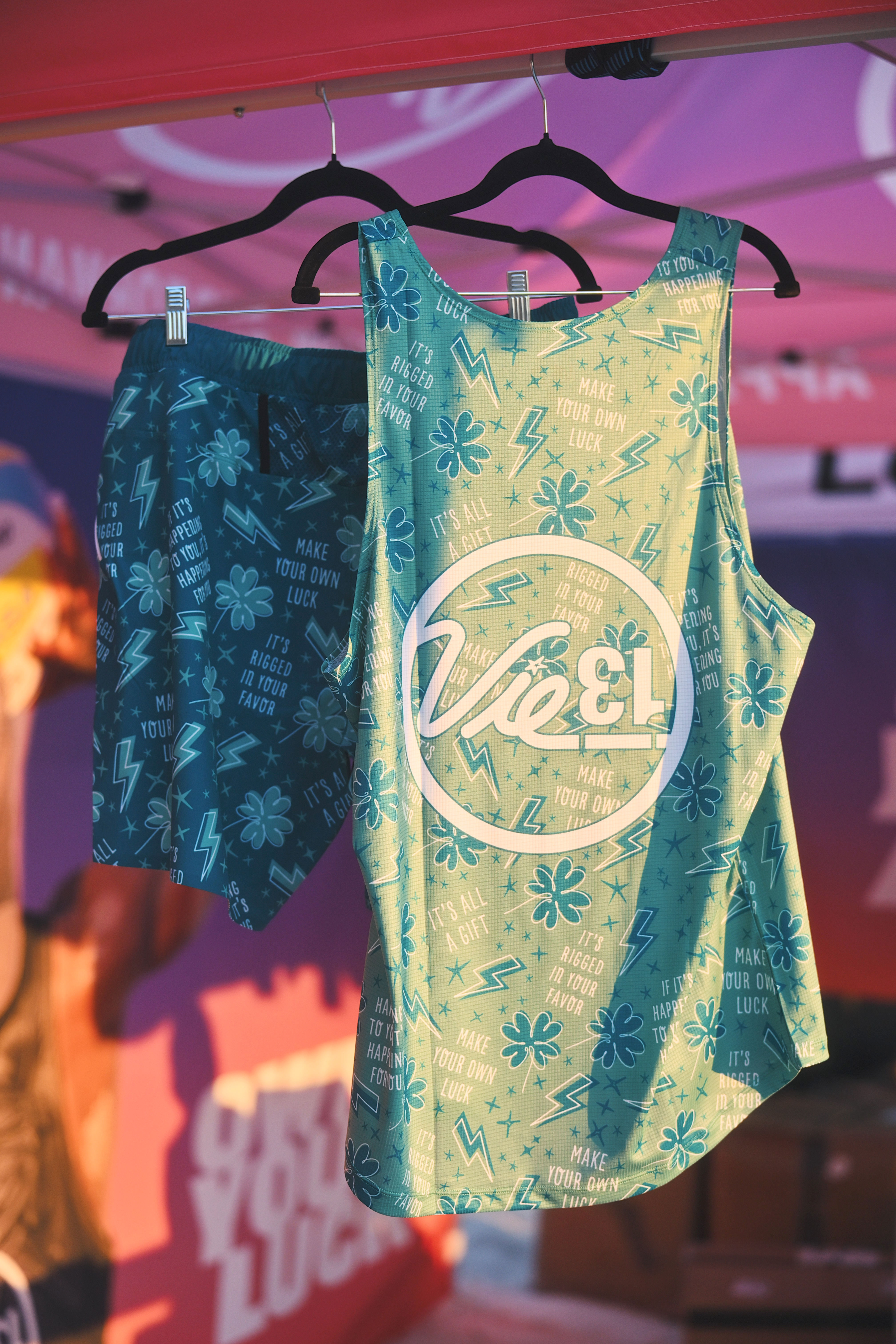 Good Viebz Men's Tank