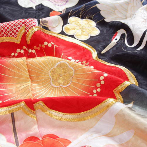 黒地 梅に鶴振袖（R1755） | furisodekan