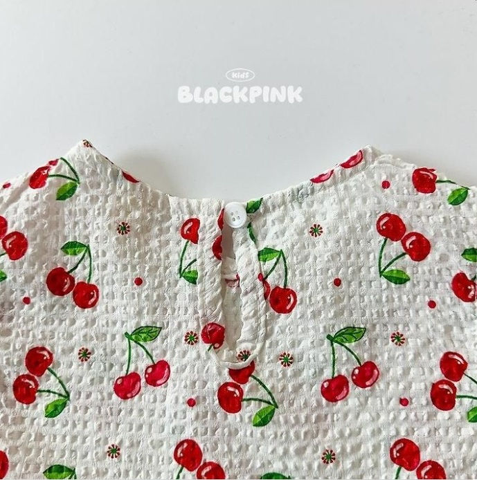 サムネイル： BLACKPINK　（Cherry frill dress)
