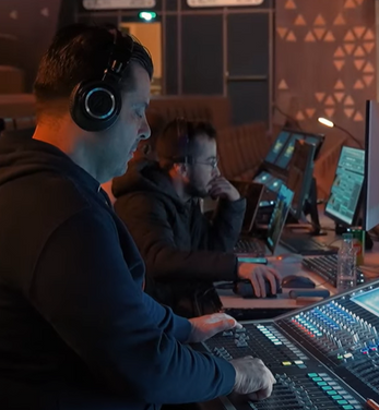 Sound engineering in traditional symphony concerts