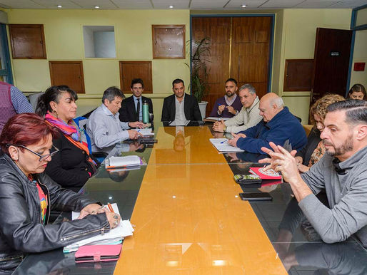 El gobierno ofreció un bono de 300 mil pesos para fin de año