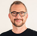 Refernt_BackgroundTours-Patrick_Rohr.jpg