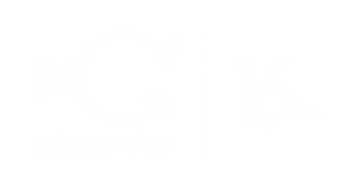 Logo MG Branca + 16 anos_edited.png