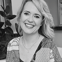 Nikki Ridenour Headshot.png