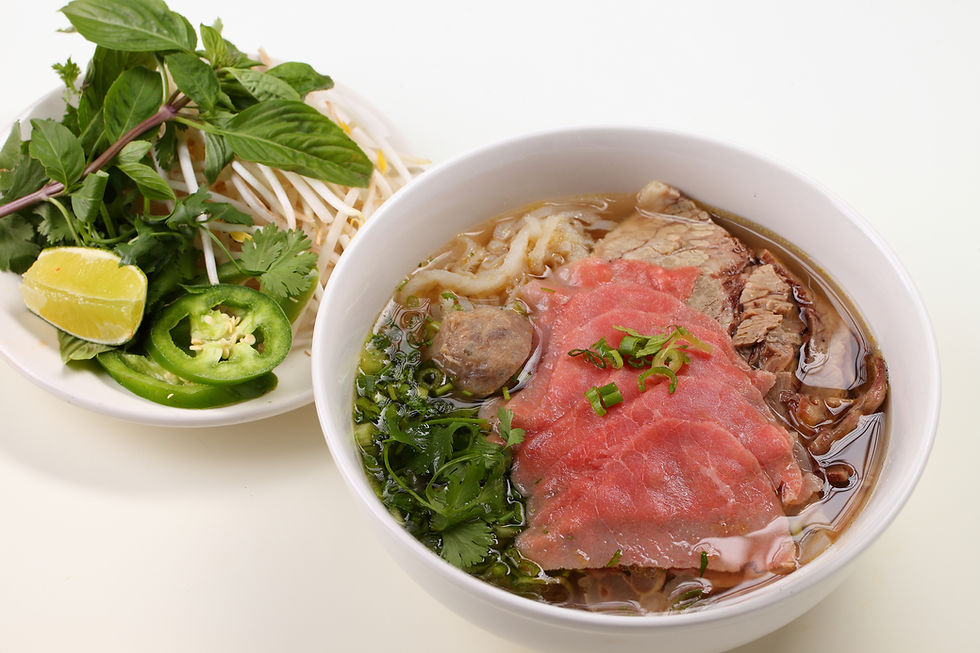 PHO DAC BIET.jpg