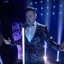 Brian Justin Crum singing
