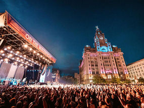 Paul Weller, The Mersey and the Soundtrack to a Mod Life On The Waterfront Liverpool