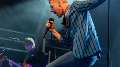 Sun, Singalongs and Summer Anthems: Wychwood Festival Saturday Delivers