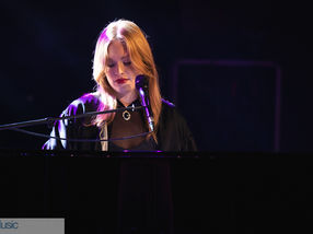 Just Give Her a Piano: Freya Ridings Owns Bridgewater Hall