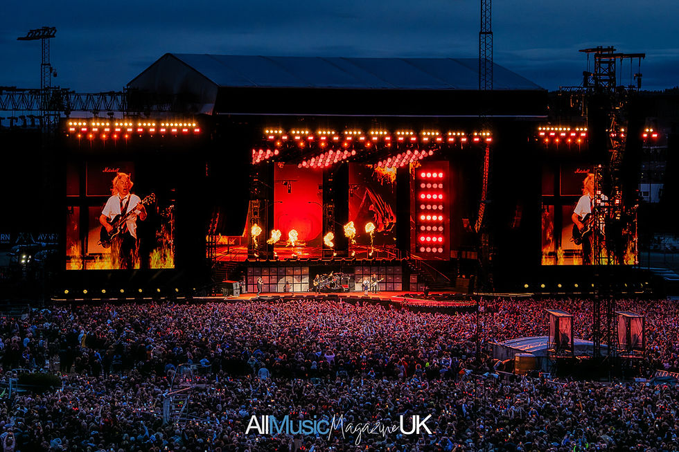 High Voltage in Oslo AC/DC Electrify Bjerke Travbane