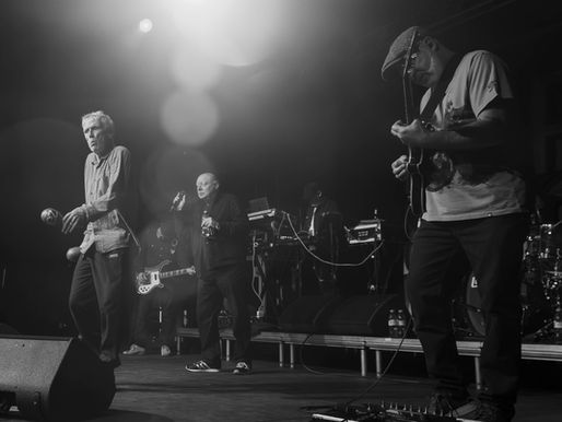Happy Mondays Turn Sheffield’s Octagon Into a 24-Hour Party People Timewarp
