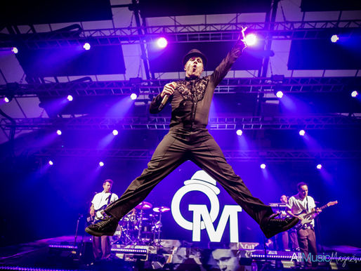 Olly Murs Delivers Non-Stop Pop Party on His “15 Years of Hits” Tour in Llangollen