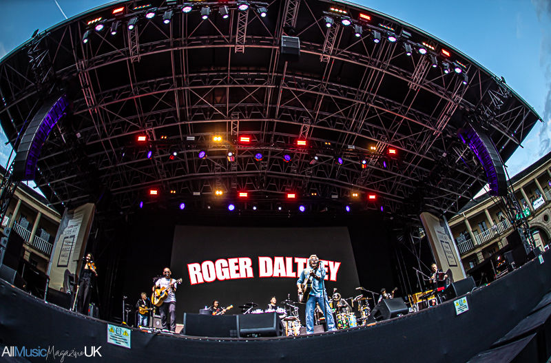 A Night to Remember: Roger Daltrey Live at Halifax’s Piece Hall