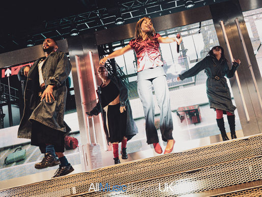 PLAID, PANIC & POP PERFECTION: PINKPANTHERESS TURNS MANCHESTER INTO A Y2K FEVER DREAM