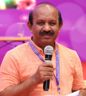 WhatsApp Image 2025-12-13 at 17.57_edited.jpg