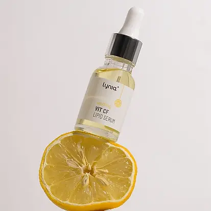 Lipid Serum with a Stable Form of Vitamin C