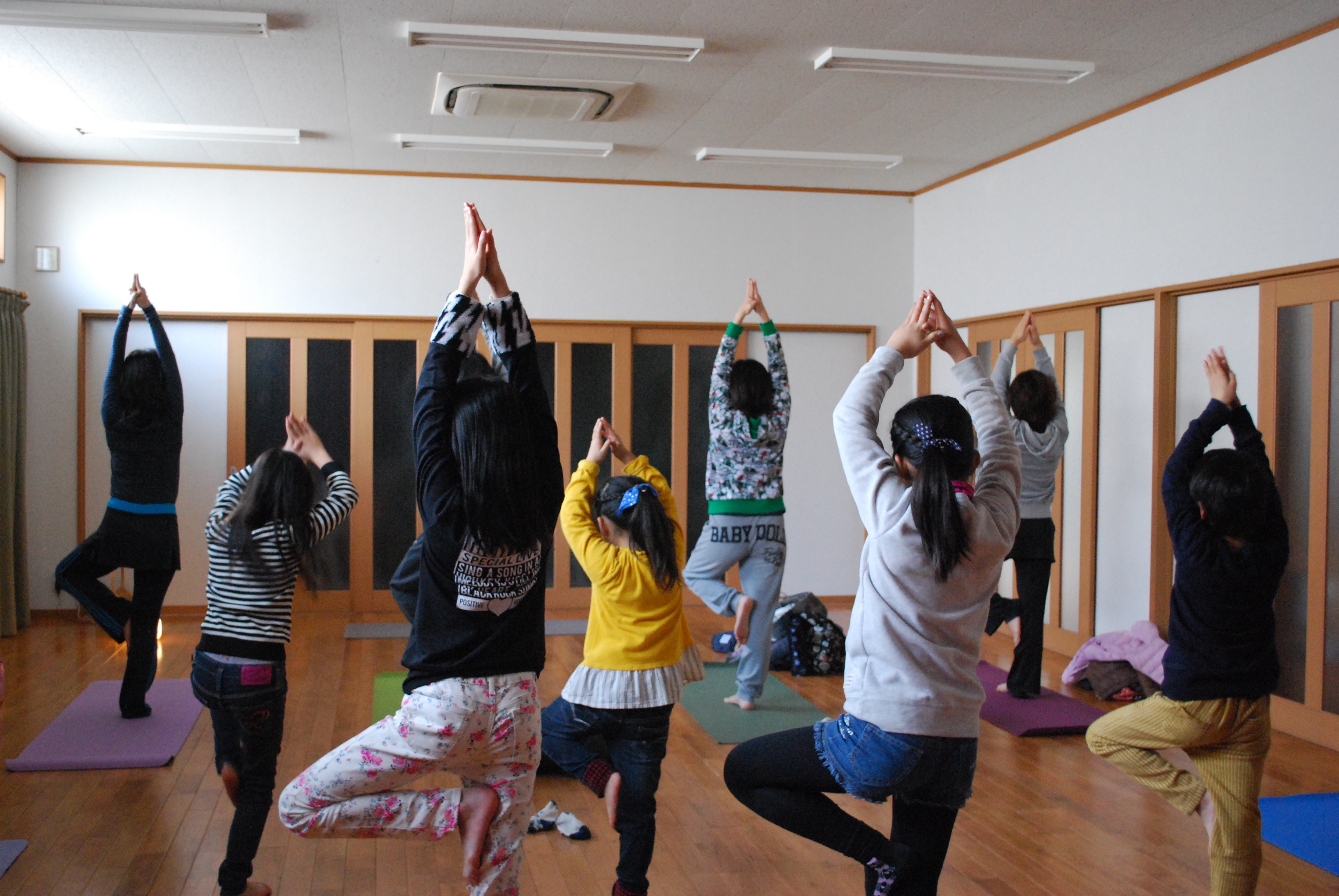 若江公民館 ママと大人yoga