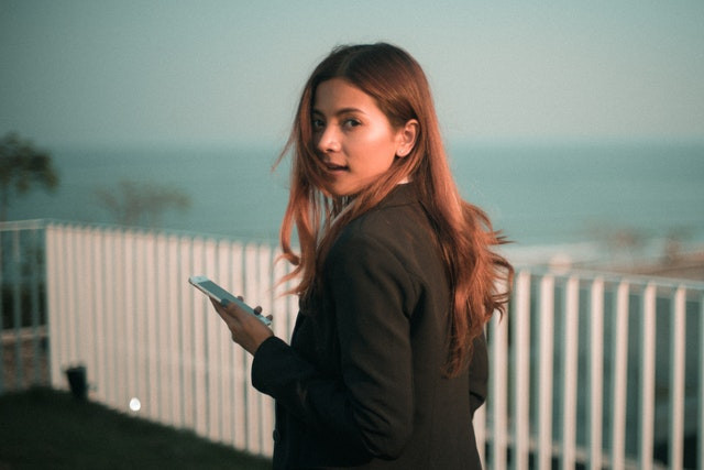 There are many non-invasive treatments available for modern women