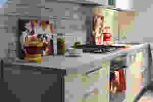 Kitchen worktop and stove in a property in Cardiff, South Wales