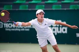 Djokovic Serve.jpg