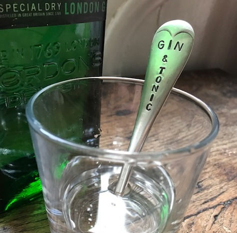 Vintage silver-plated teadrop cutlery handle drinks stirrer hand-stamped with ‘Gin & Tonic’ - perfect for all G&T lovers.