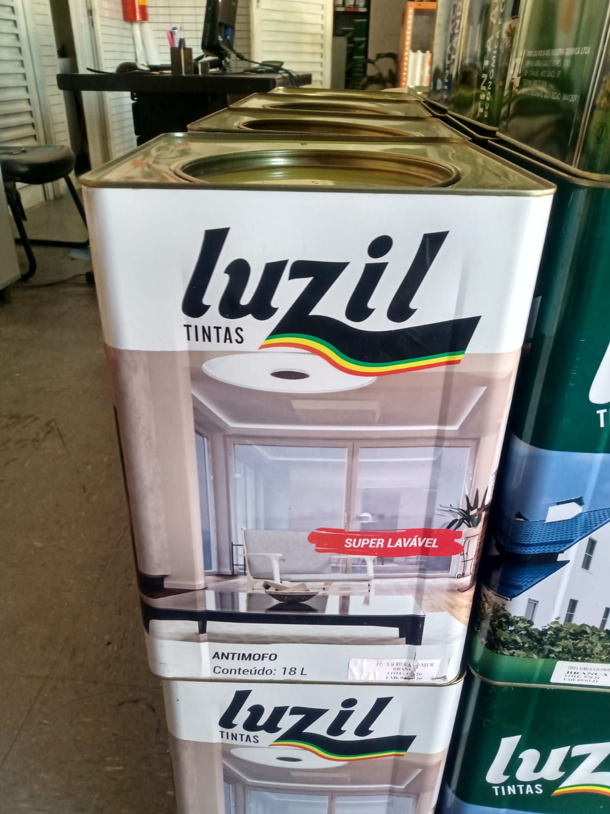 Tinta Luzil Premium branca 18 lt