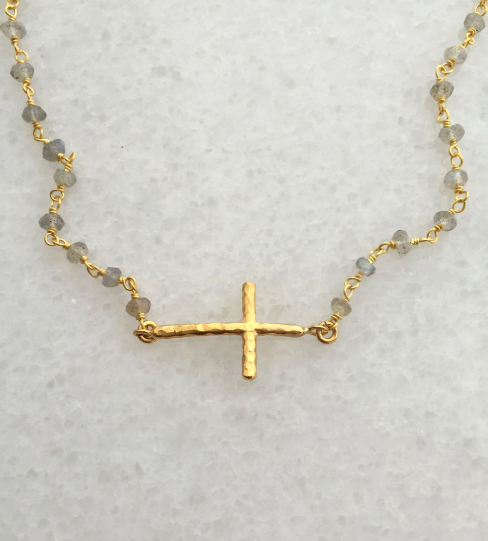 křížek. labradorit.