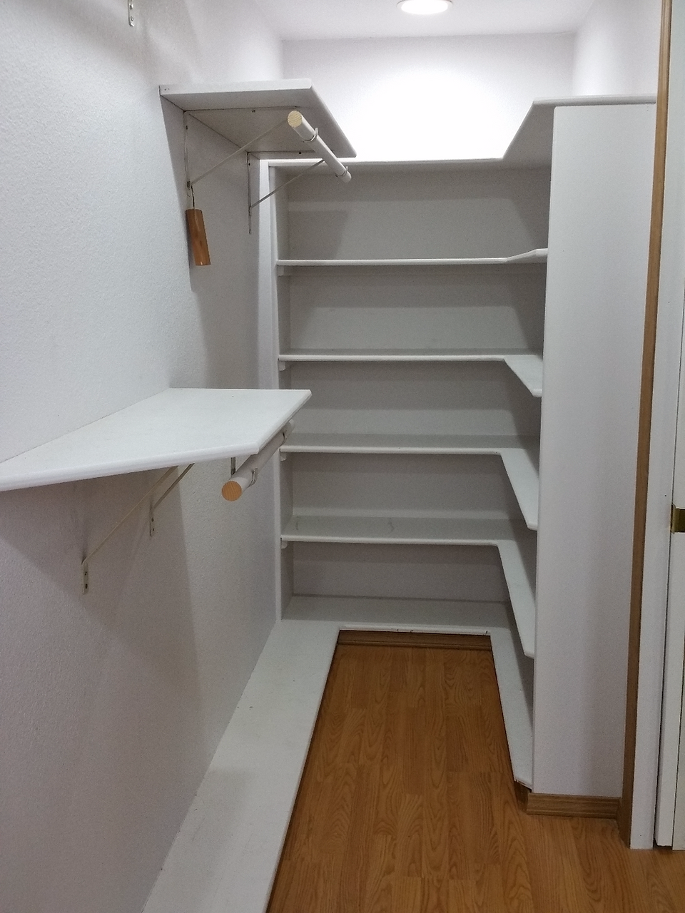 Walk-in Closet