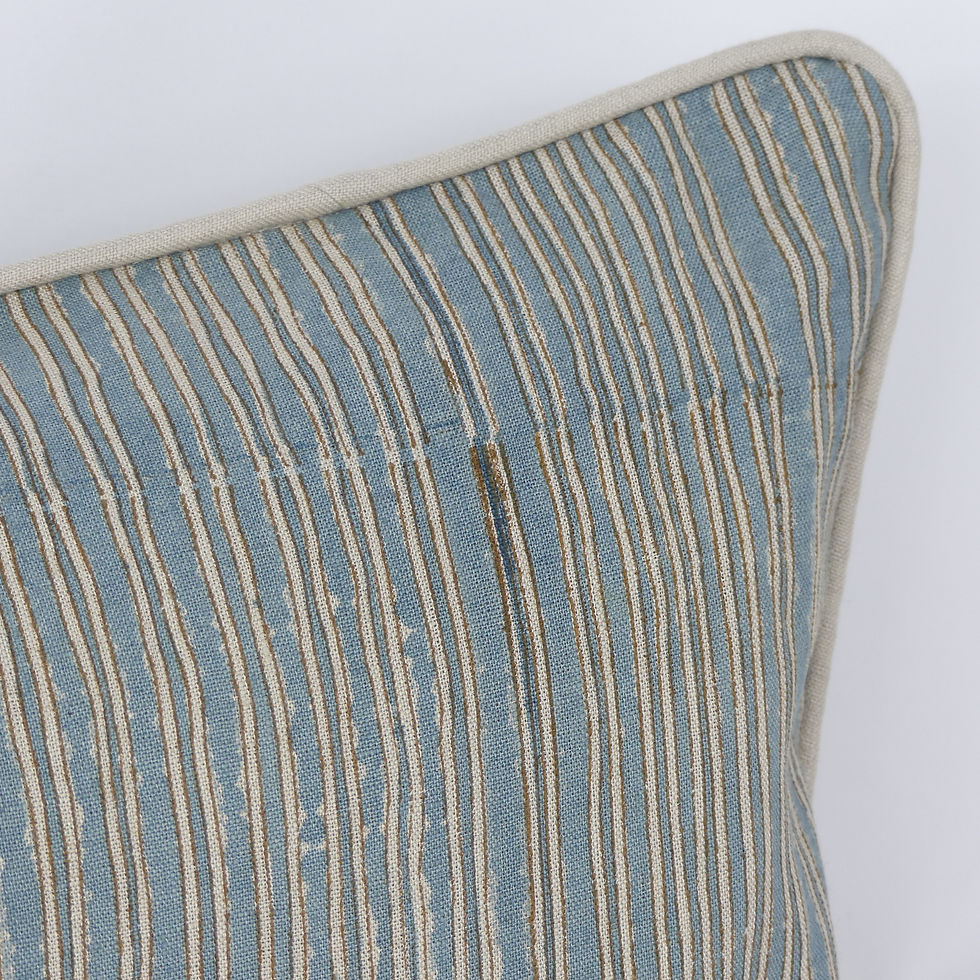Thumbnail: 35/80cm Snails in Leaves linen lumbar cushion