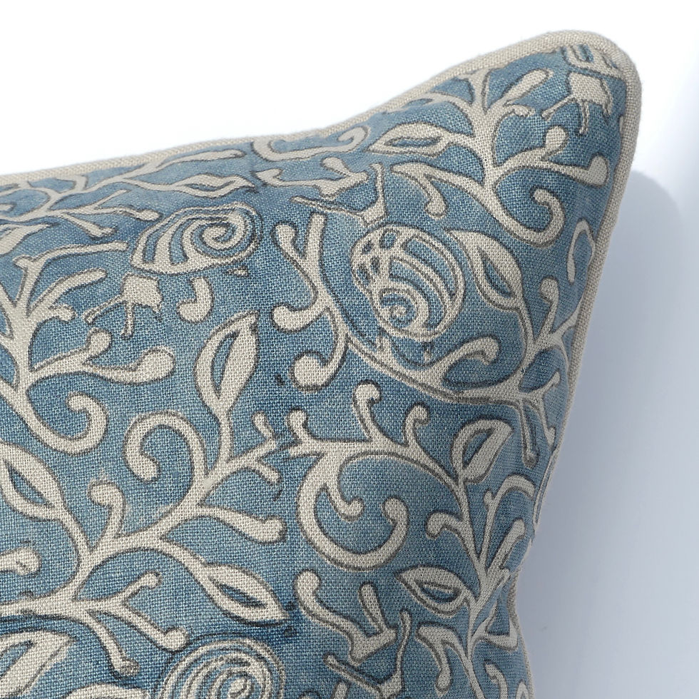 Thumbnail: 35/80cm Snails in Leaves linen lumbar cushion