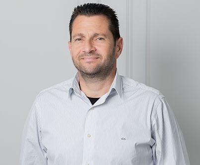 CORPORATE_SHOOTING_GKEOS (3 of 39)_edited.jpg