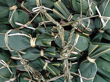 笹だんごをどうぞ