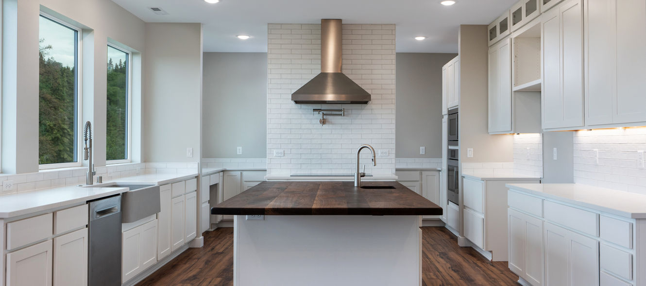Spacious custom kitchen by Hultquist Homes in Anchorage Alaska