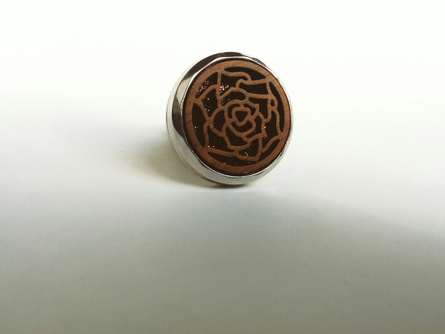 Car Freshner (Aromatherapy) -Brown