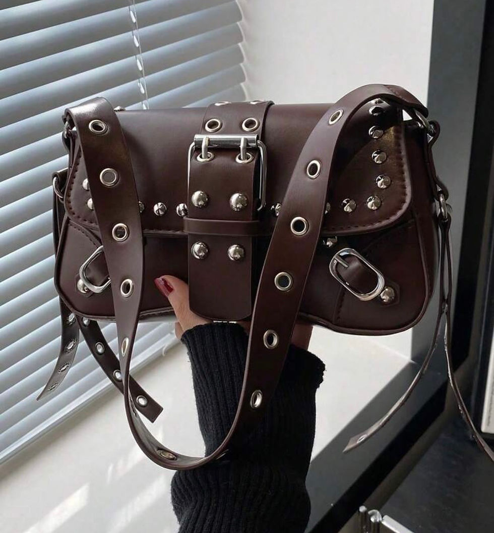 Miniatura: Cartera con Tachas