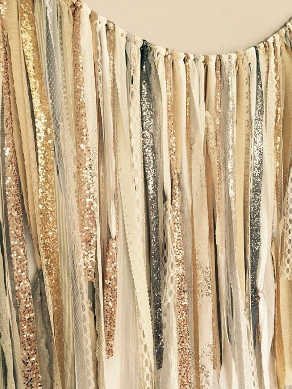 Thumbnail: Backdrop Goud en Zilver