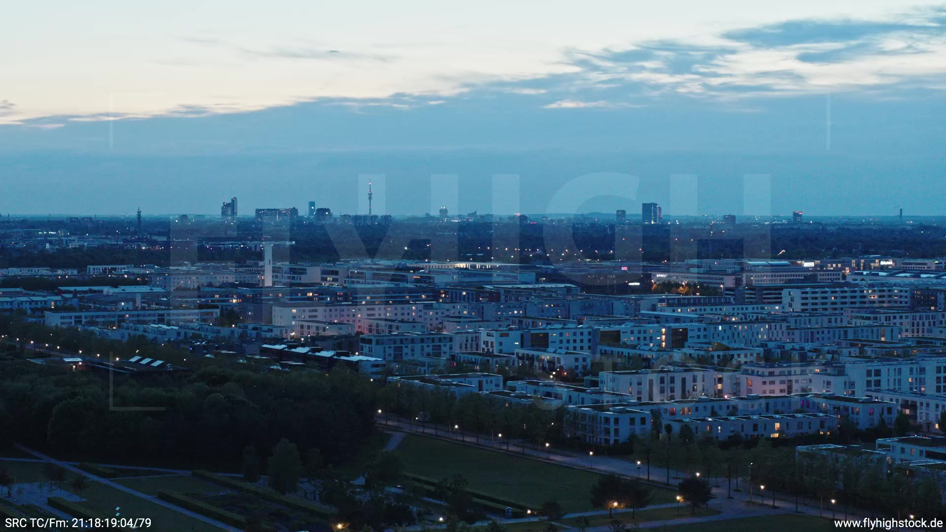 München Riemer Park Stadtteil-Shot Trudering-Riem Rückflug abends 2
