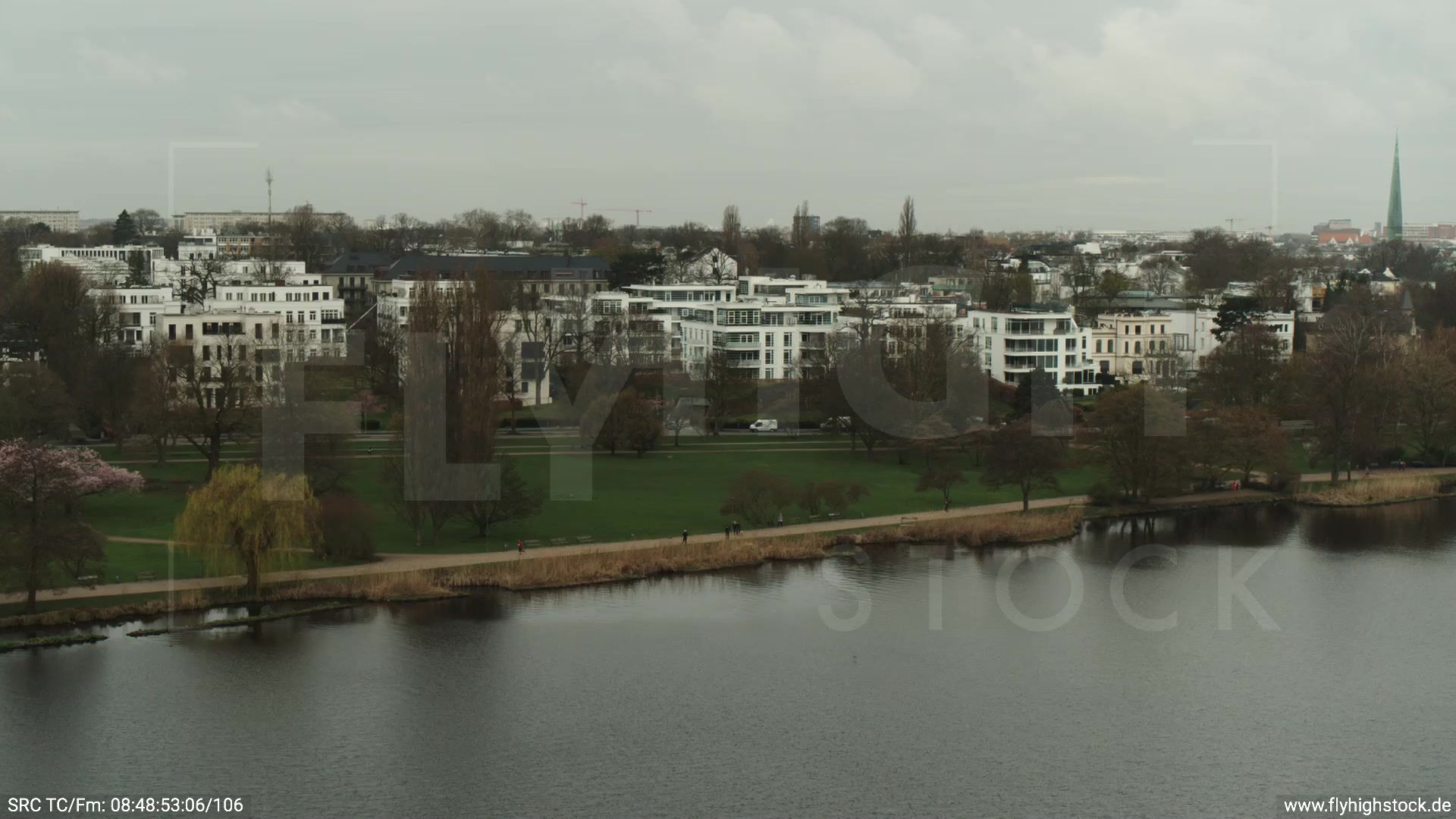 Hamburg Außenalster Zuflug Harvestehude tagsüber bewölkt 2