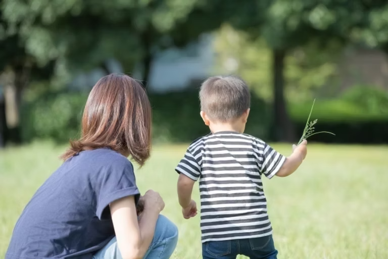 【離婚問題】連れ子との養子縁組の仕組みと課題