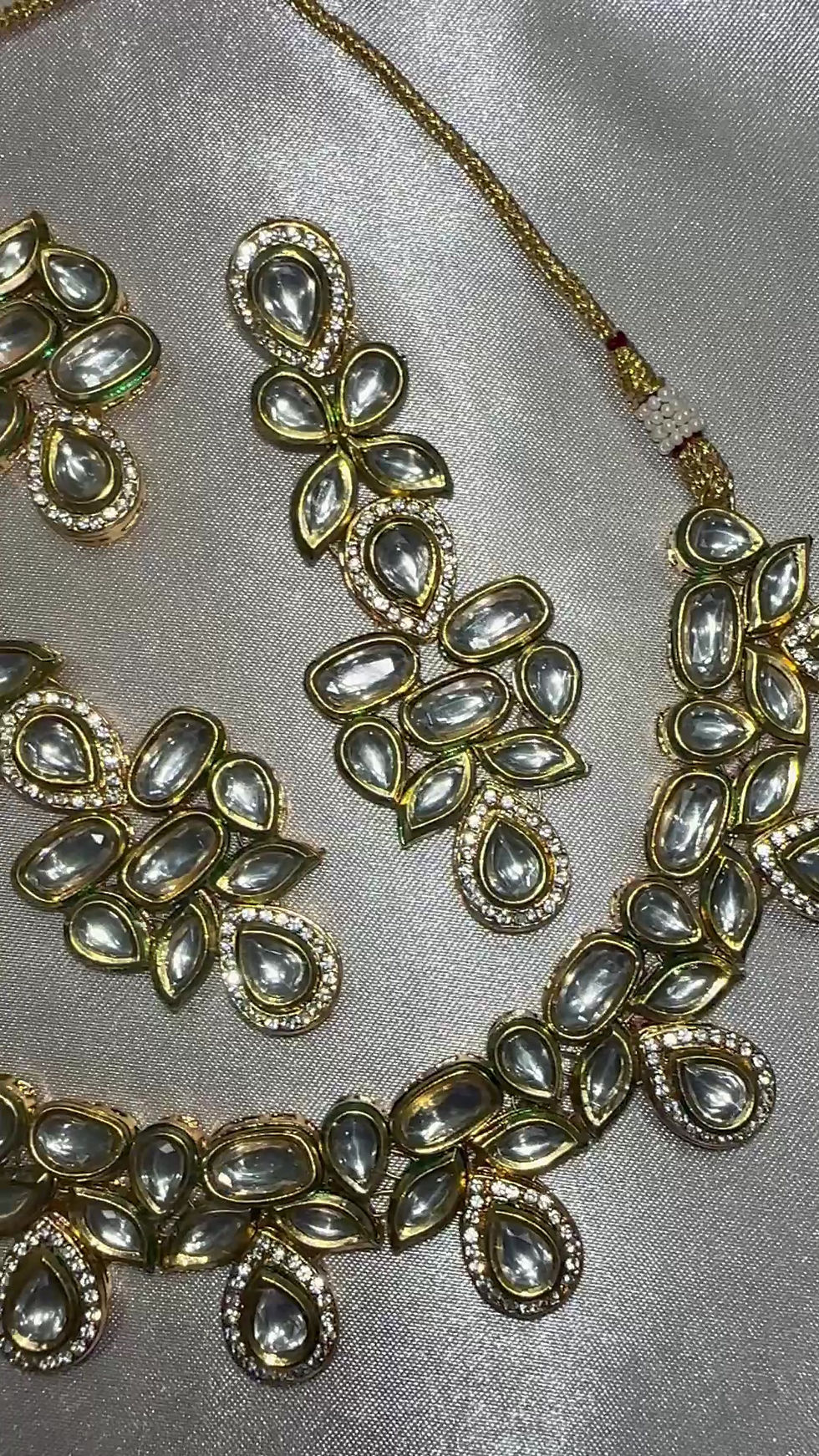 Thumbnail: Gurleen Set - White & Gold