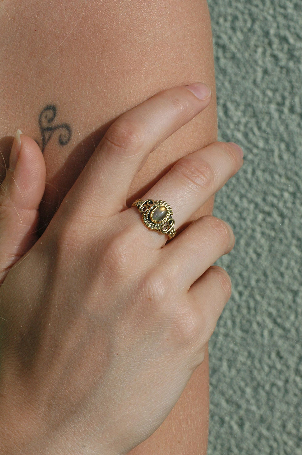 Miniaturbild: nishay ring