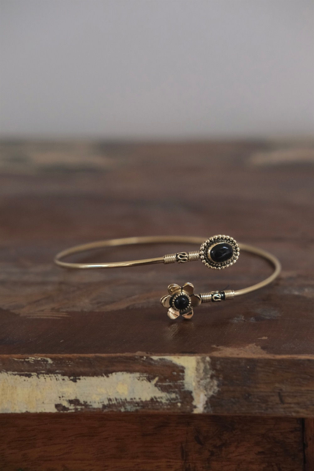 flower upper arm bracelet