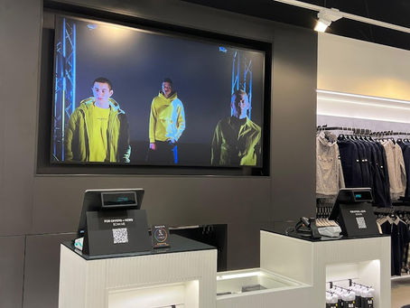 Choosing the right large screen for Point of Sale location within retail store