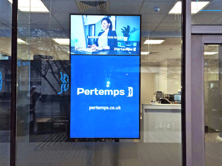 Creating Content for Digital Screens – Helping Businesses Maximise the Impact of Digital Window Screens