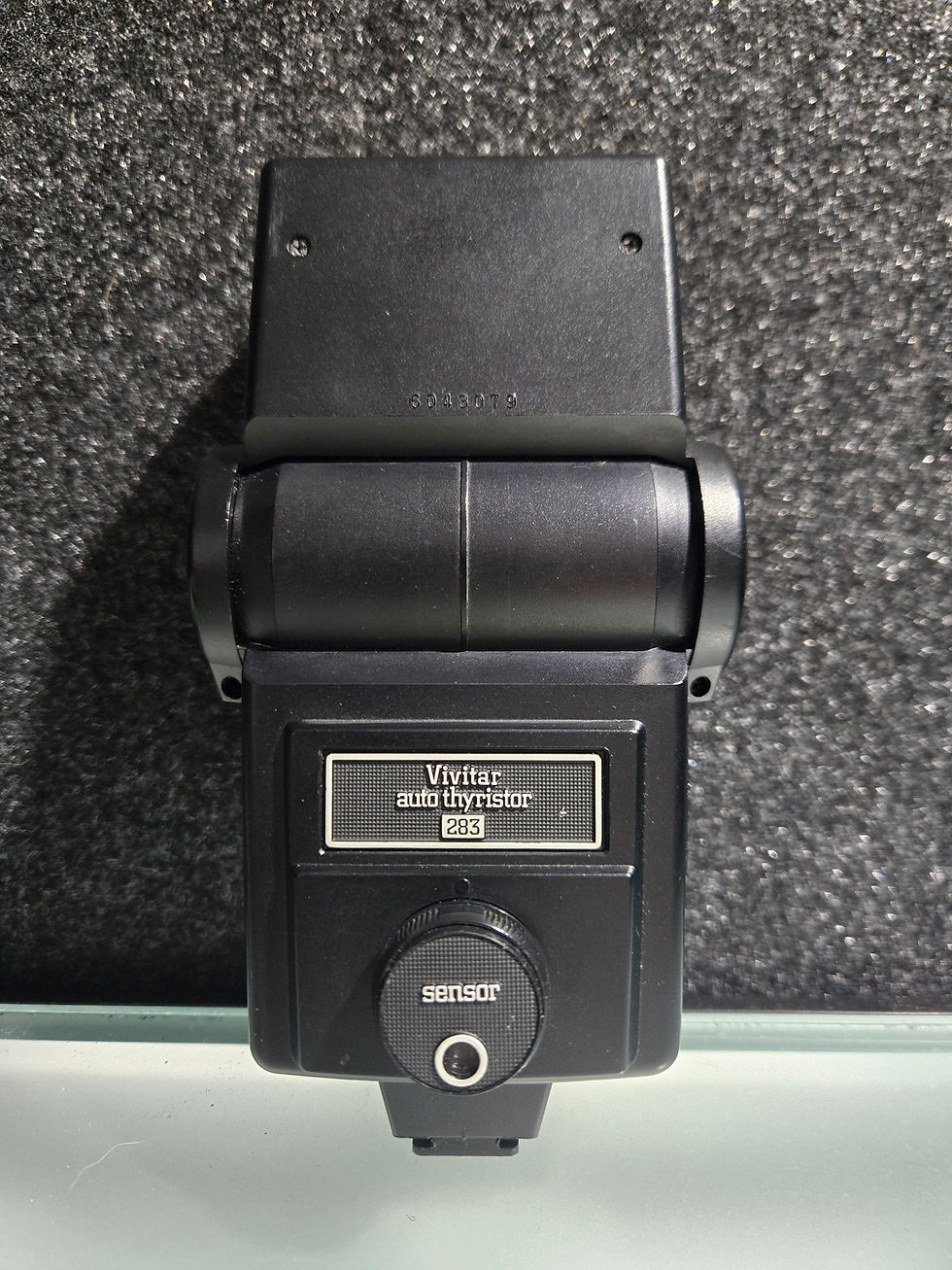 Thumbnail: Vivitar 283 Flash With Accessories