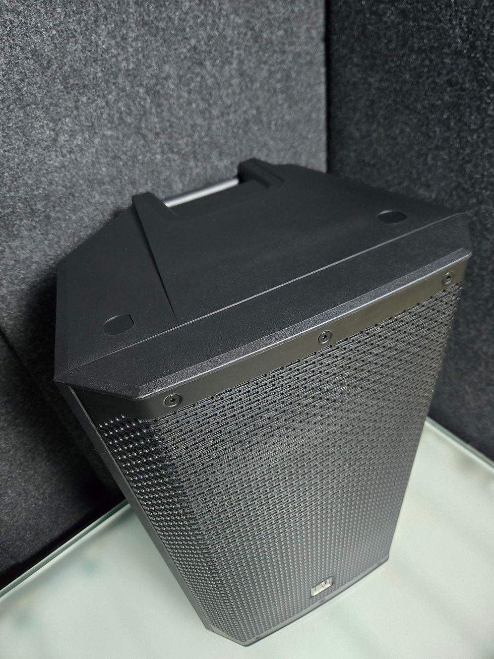 Thumbnail: Electro-Voice ELX200-12 12" 2-Way Passive Speaker B-Stock