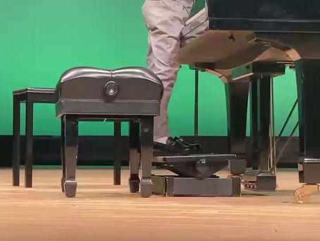 20年前の曲が次の世代へ「港町くしろ」が小さなピアニストの手で奏でられる