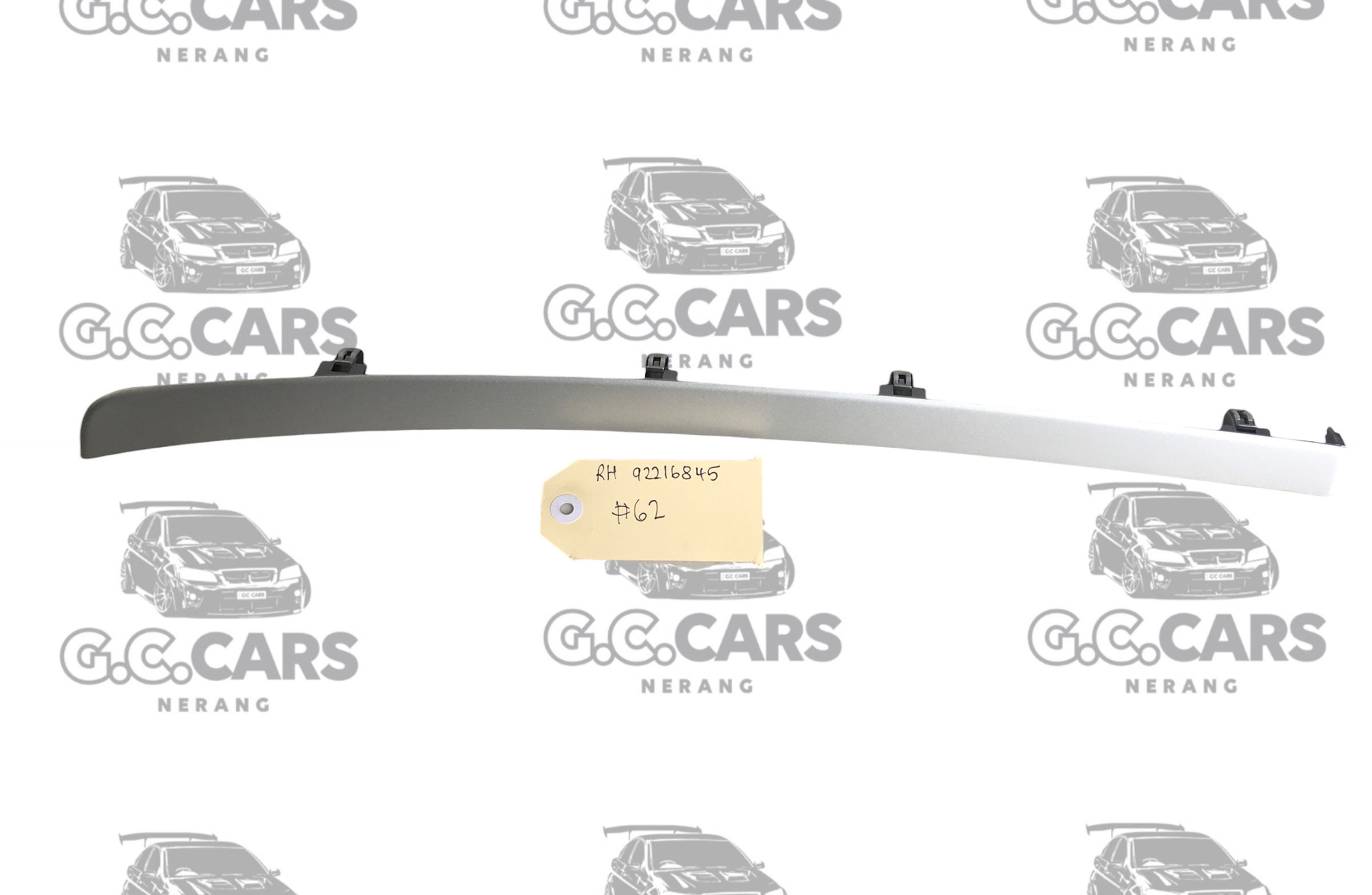 HOLDEN COMMODORE Genuine GM S2 Right Hand Dash Trim Ve Commodore silver